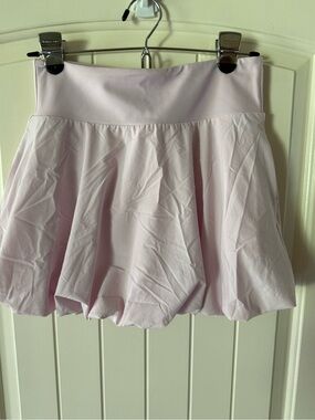 Athleta Light Pink Parachute Bubble Hem Skort